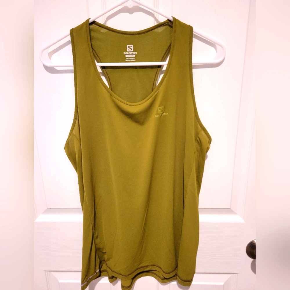 Women's Salomon size XL Tank